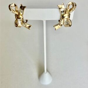 Elegant Vintage Gold Tone Bow Clip On Earrings